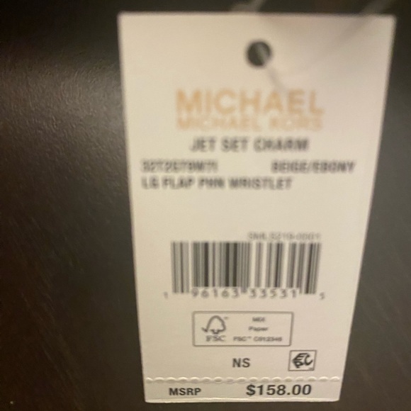 AUTHENTIC LG FLAp phn wristlet MK WALLET org $158 - Picture 10 of 10